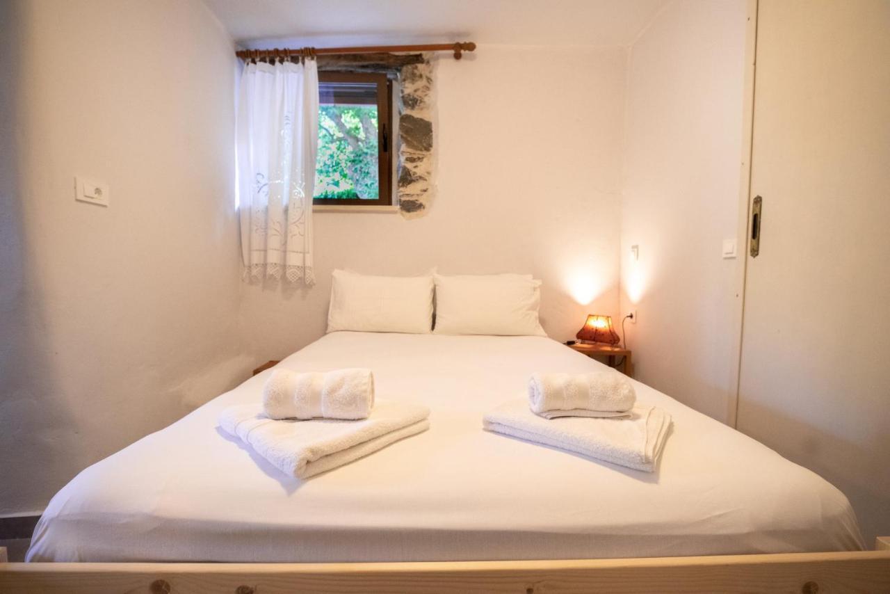 Feneri 3 -Cozy Rustic Apt 20' From Elafonisi Beach Perivolia  Kültér fotó