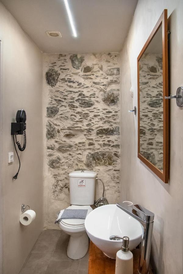 Feneri 3 -Cozy Rustic Apt 20' From Elafonisi Beach Perivolia  Kültér fotó